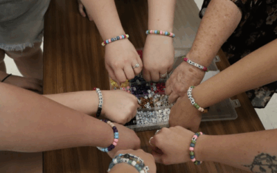 TRIOTA crafts friendship bracelets for Suicide Prevention Month